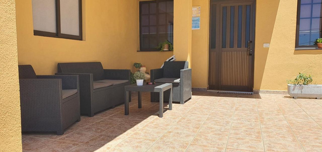 Casa Esteban Y Facunda Valverde  Exterior foto